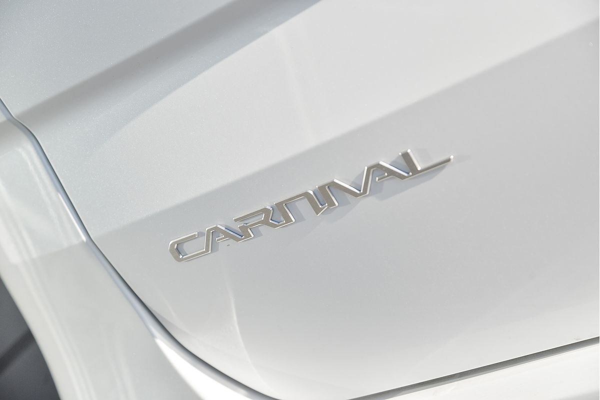 2024 Kia Carnival Platinum KA4