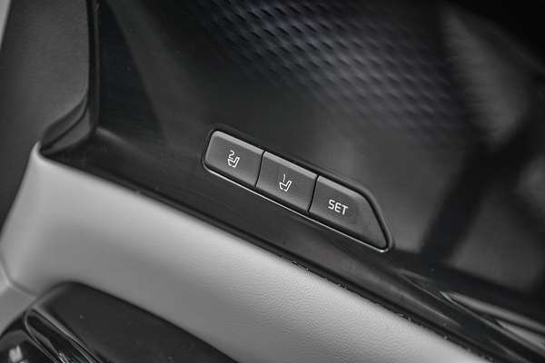 2024 Kia Carnival Platinum KA4