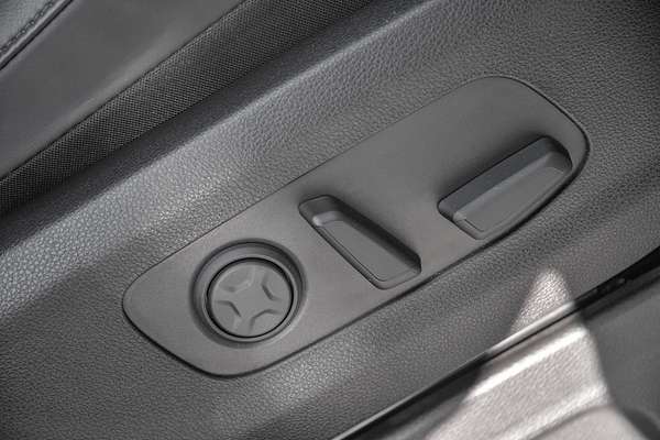 2024 Kia Carnival Platinum KA4