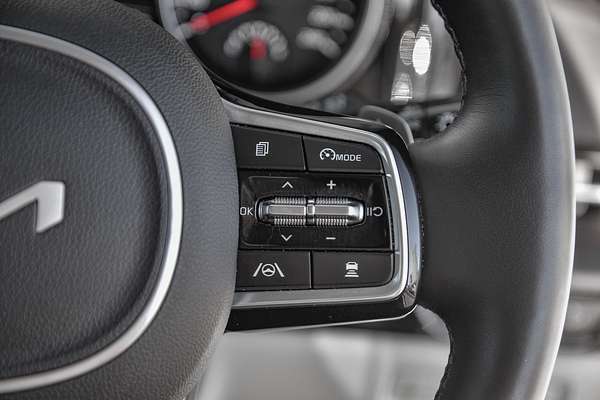 2024 Kia Carnival Platinum KA4