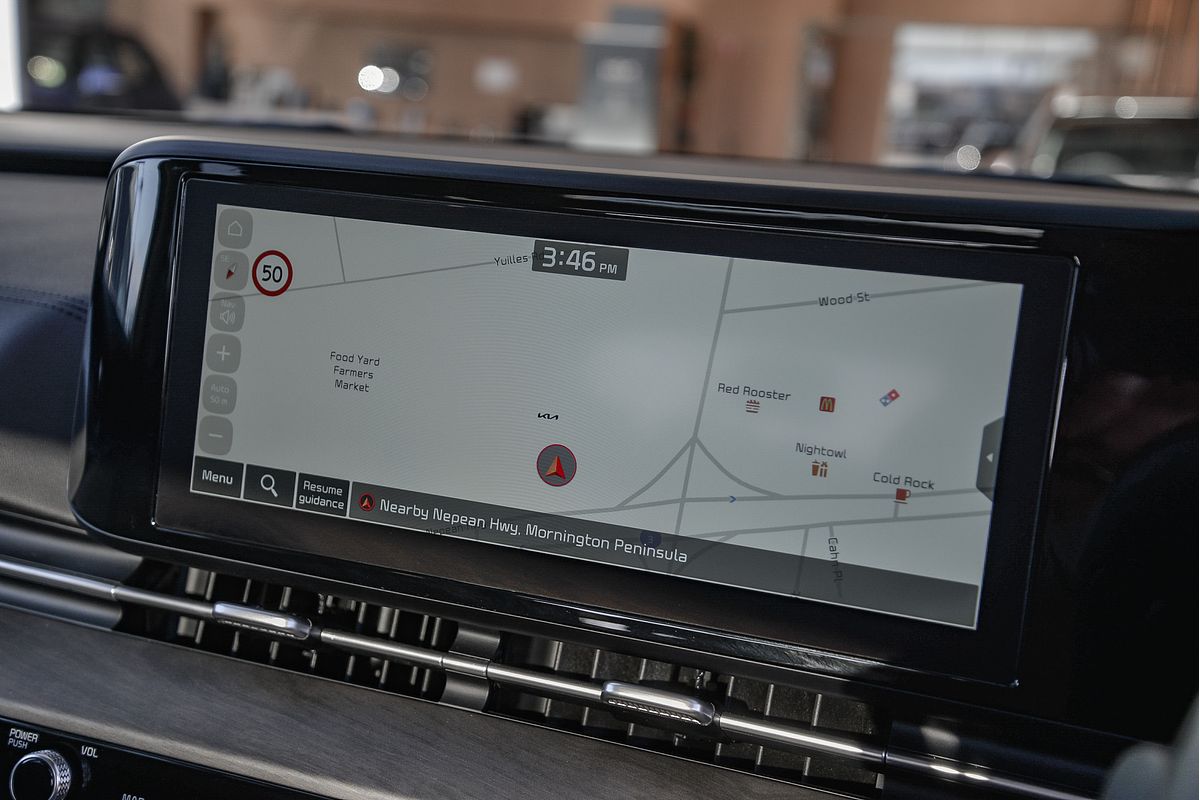 2024 Kia Carnival Platinum KA4
