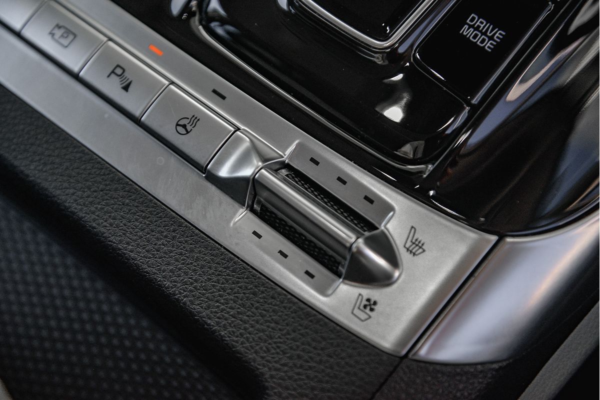 2022 Kia Carnival Platinum KA4