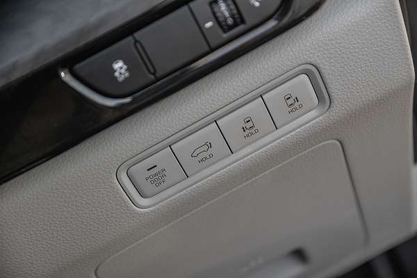 2022 Kia Carnival Platinum KA4
