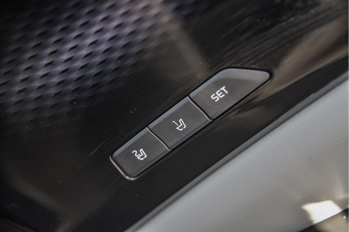 2022 Kia Carnival Platinum KA4