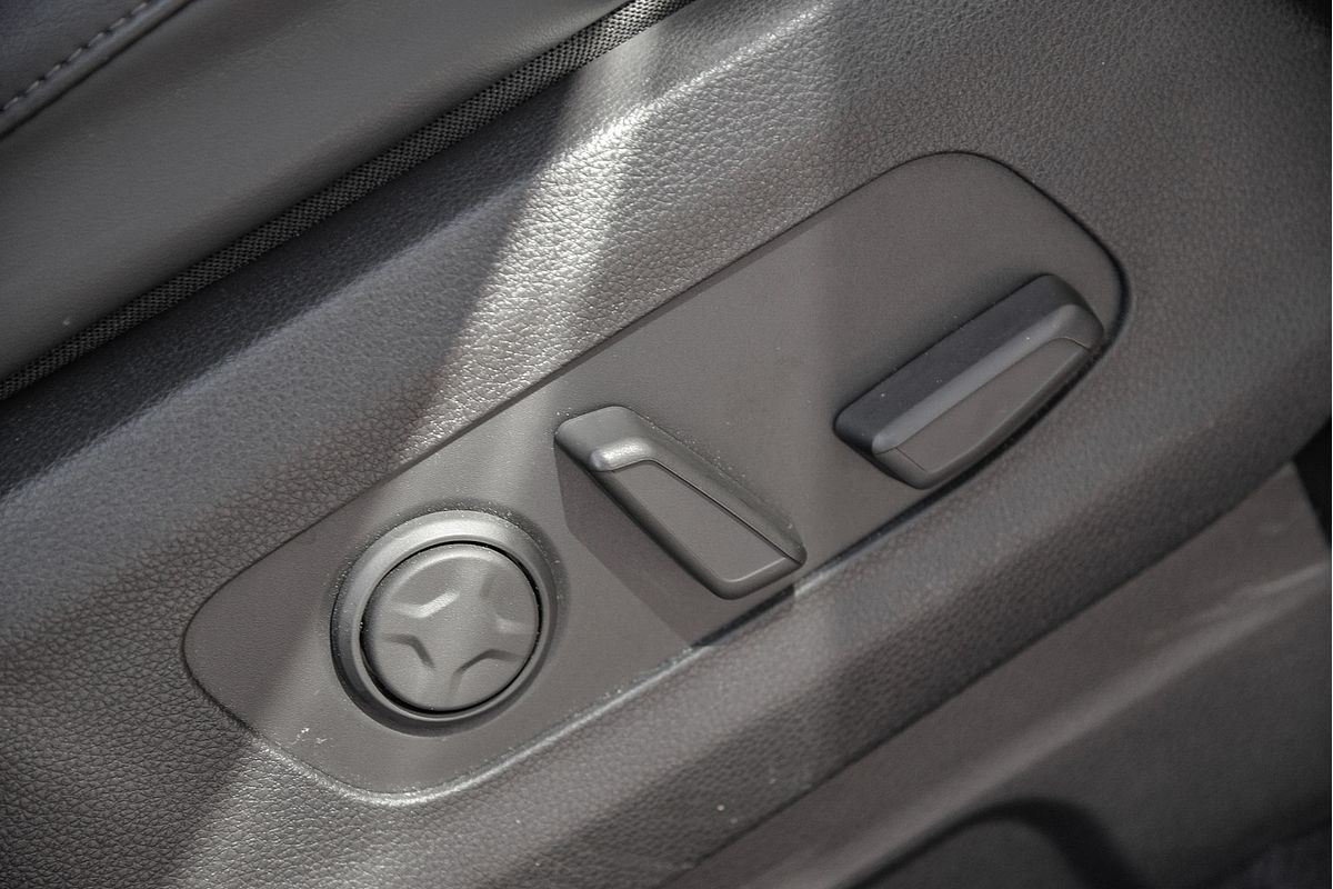2022 Kia Carnival Platinum KA4