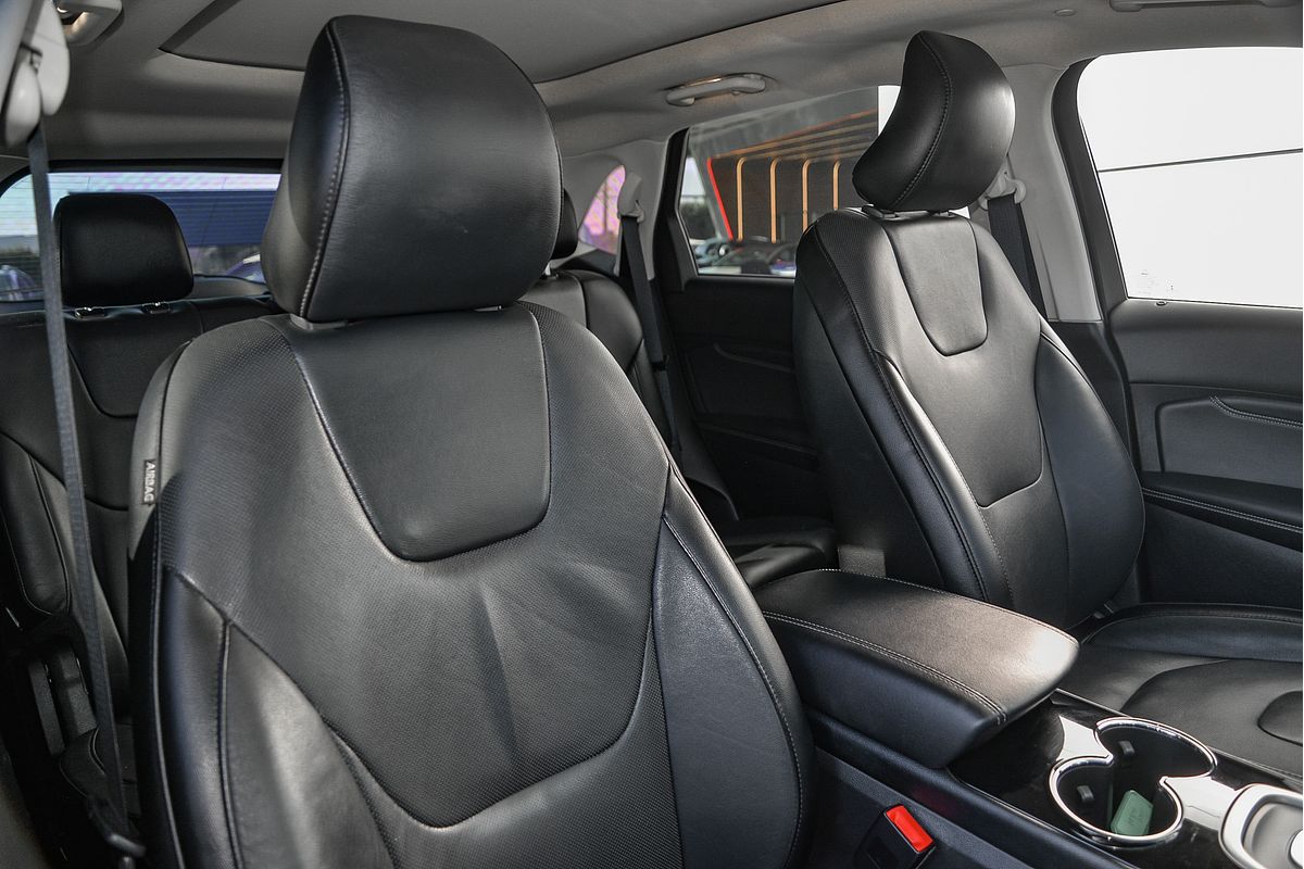 2019 Ford Endura Titanium CA