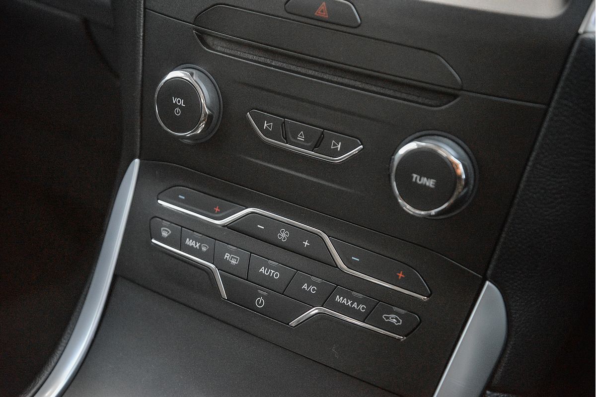 2019 Ford Endura Titanium CA