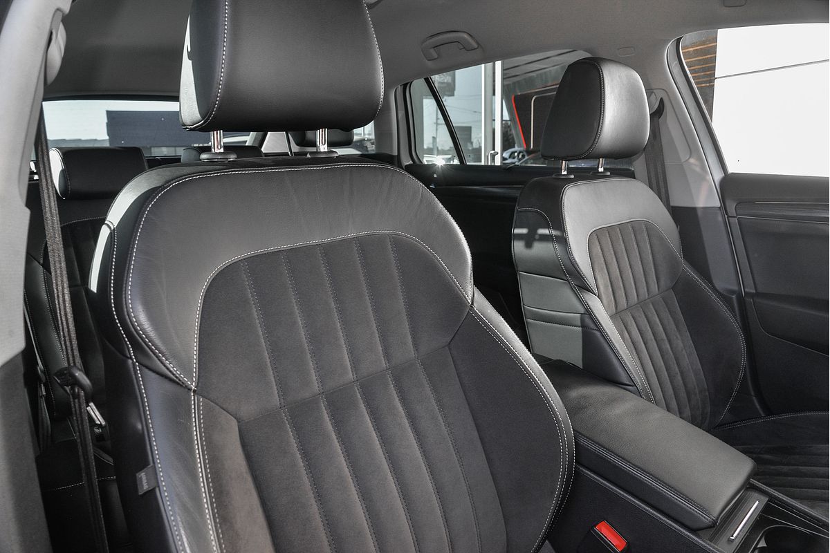 2022 SKODA Superb 162TSI Style NP