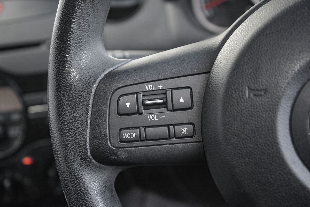 2014 Mazda 2 Neo Sport DE Series 2