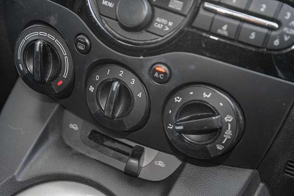 2014 Mazda 2 Neo Sport DE Series 2
