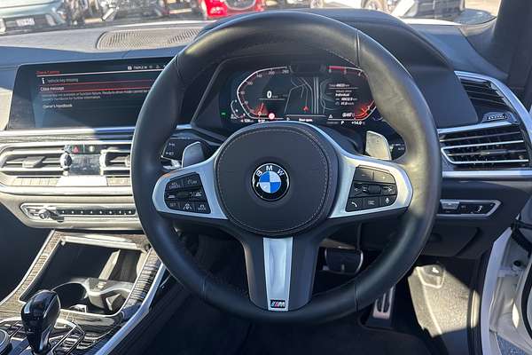 2022 BMW X7 xDrive30d G07