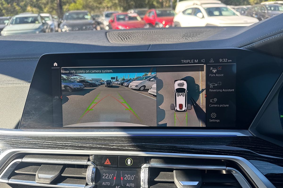 2022 BMW X7 xDrive30d G07