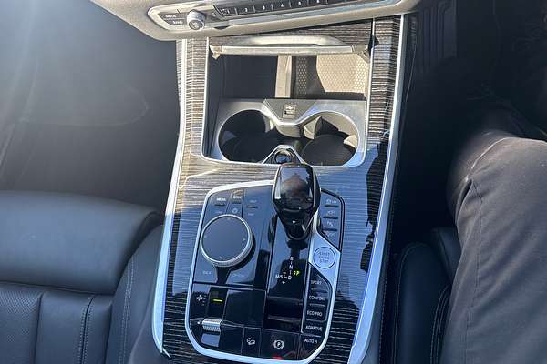 2022 BMW X7 xDrive30d G07