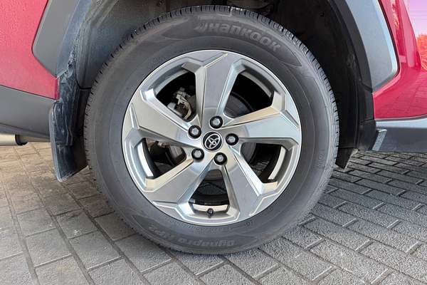 2021 Toyota RAV4 GXL AXAH54R