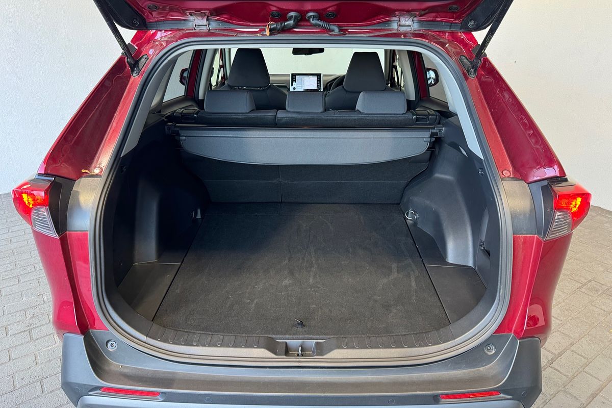 2021 Toyota RAV4 GXL AXAH54R