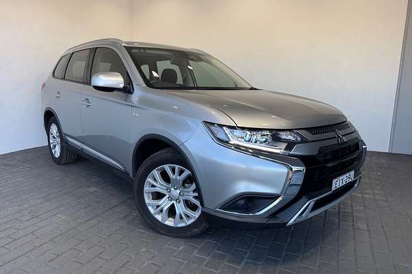 2020 Mitsubishi Outlander ES ZL