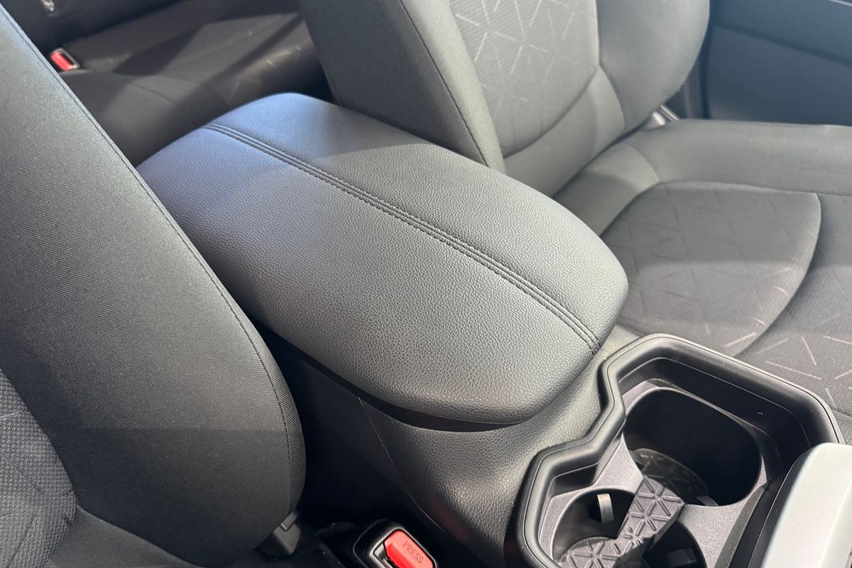 2021 Toyota RAV4 GXL AXAH54R