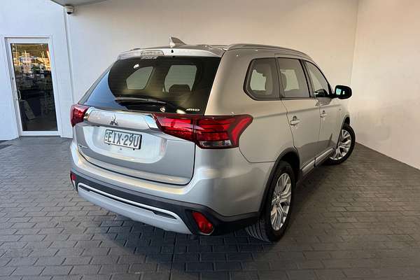 2020 Mitsubishi Outlander ES ZL