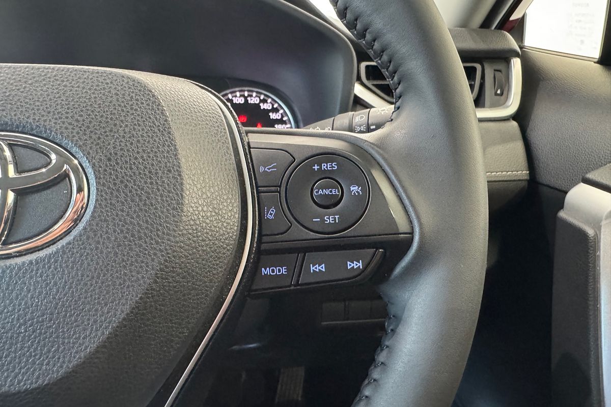 2021 Toyota RAV4 GXL AXAH54R