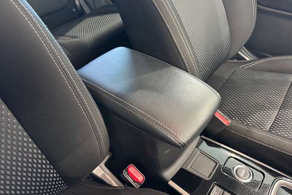 2020 Mitsubishi Outlander ES ZL