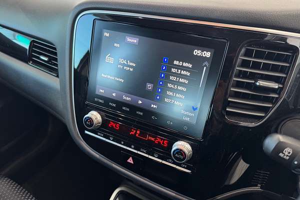 2020 Mitsubishi Outlander ES ZL