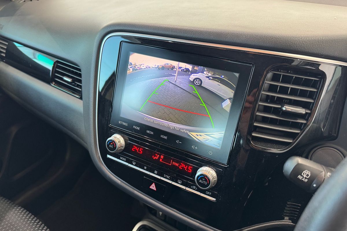 2020 Mitsubishi Outlander ES ZL