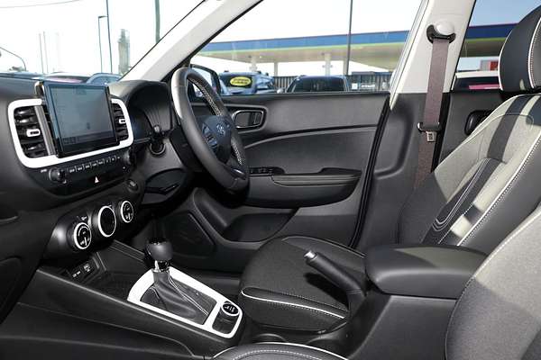 2024 Hyundai Venue Elite QX.V5