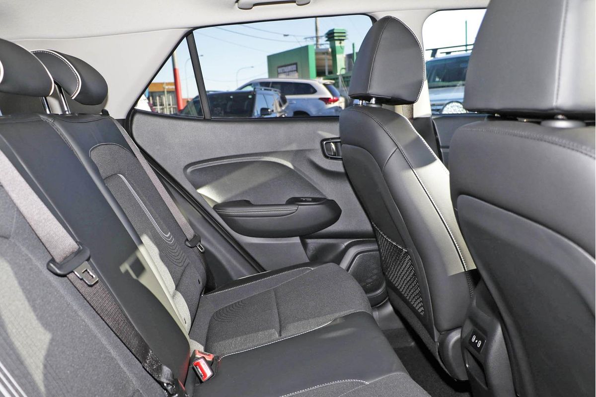 2024 Hyundai Venue Elite QX.V5