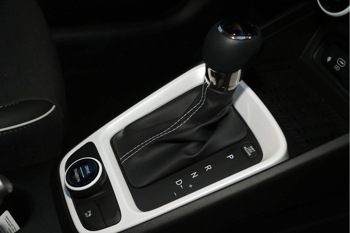 2024 Hyundai Venue Elite QX.V5