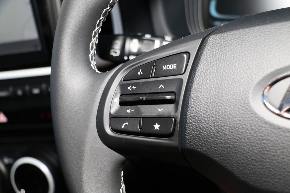 2024 Hyundai Venue Elite QX.V5
