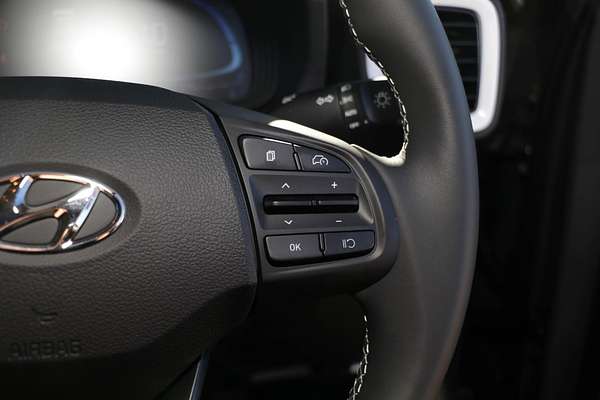 2024 Hyundai Venue Elite QX.V5