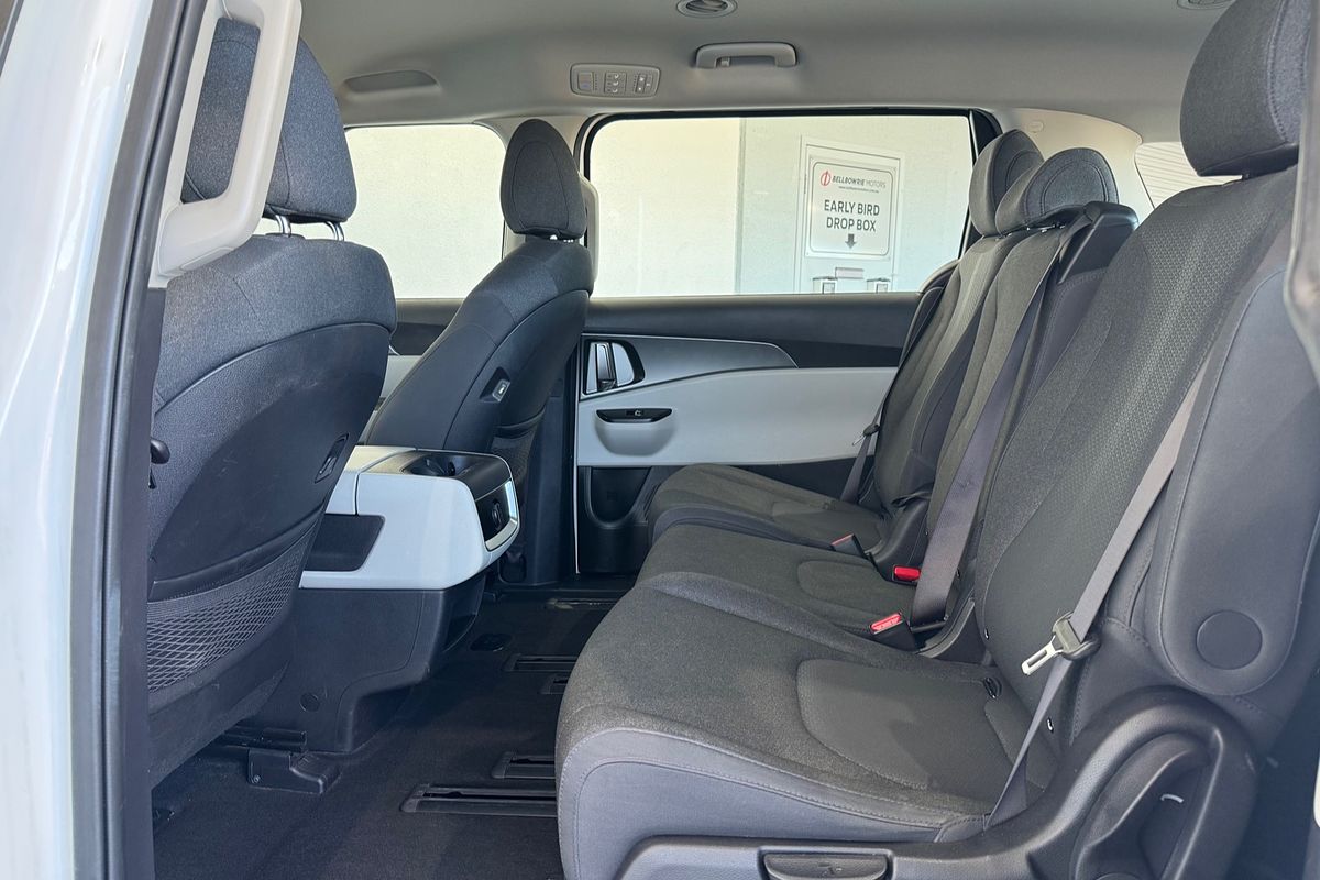 2023 Kia Carnival S KA4