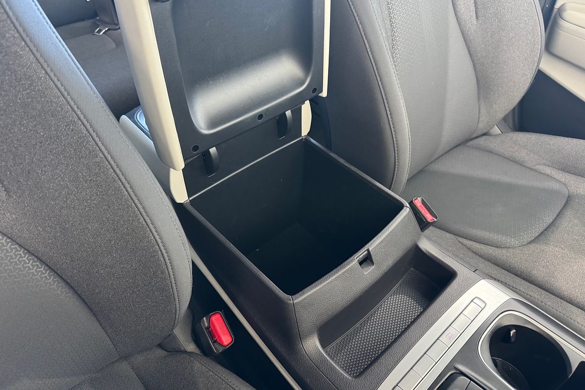 2023 Kia Carnival S KA4