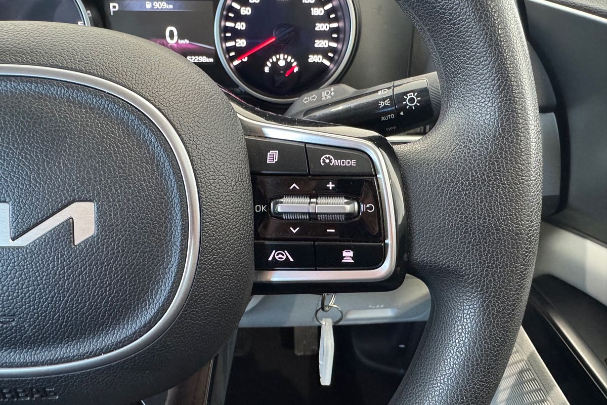 2023 Kia Carnival S KA4