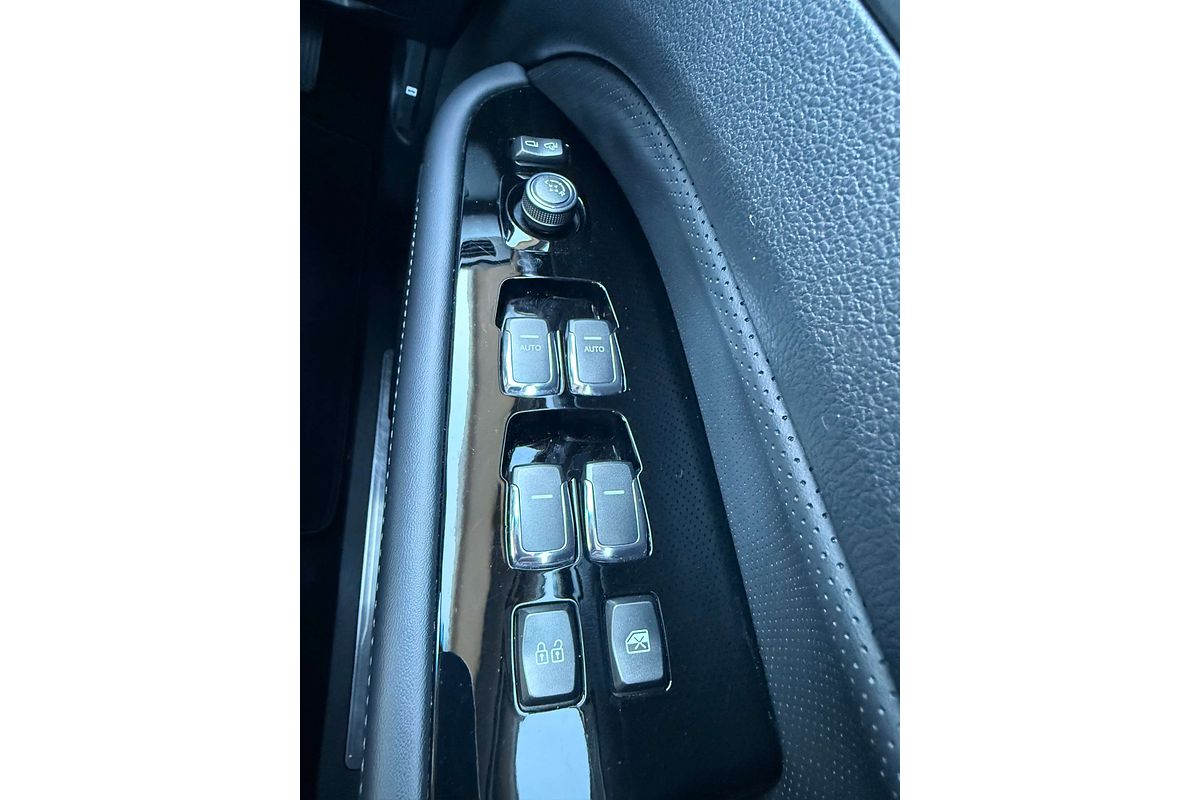 2023 SsangYong Rexton ELX Y450