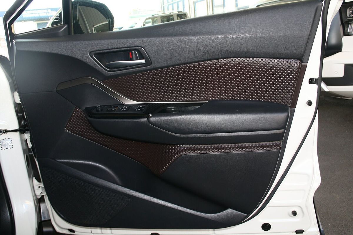 2017 Toyota C-HR Koba NGX10R