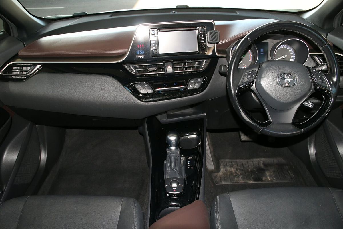 2017 Toyota C-HR Koba NGX10R