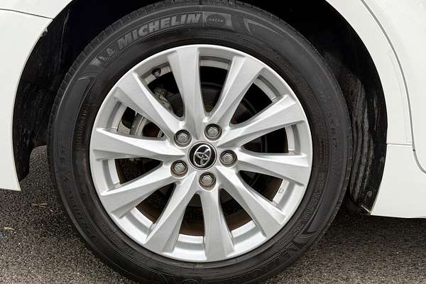 2019 Toyota Camry Ascent Sport AXVH71R