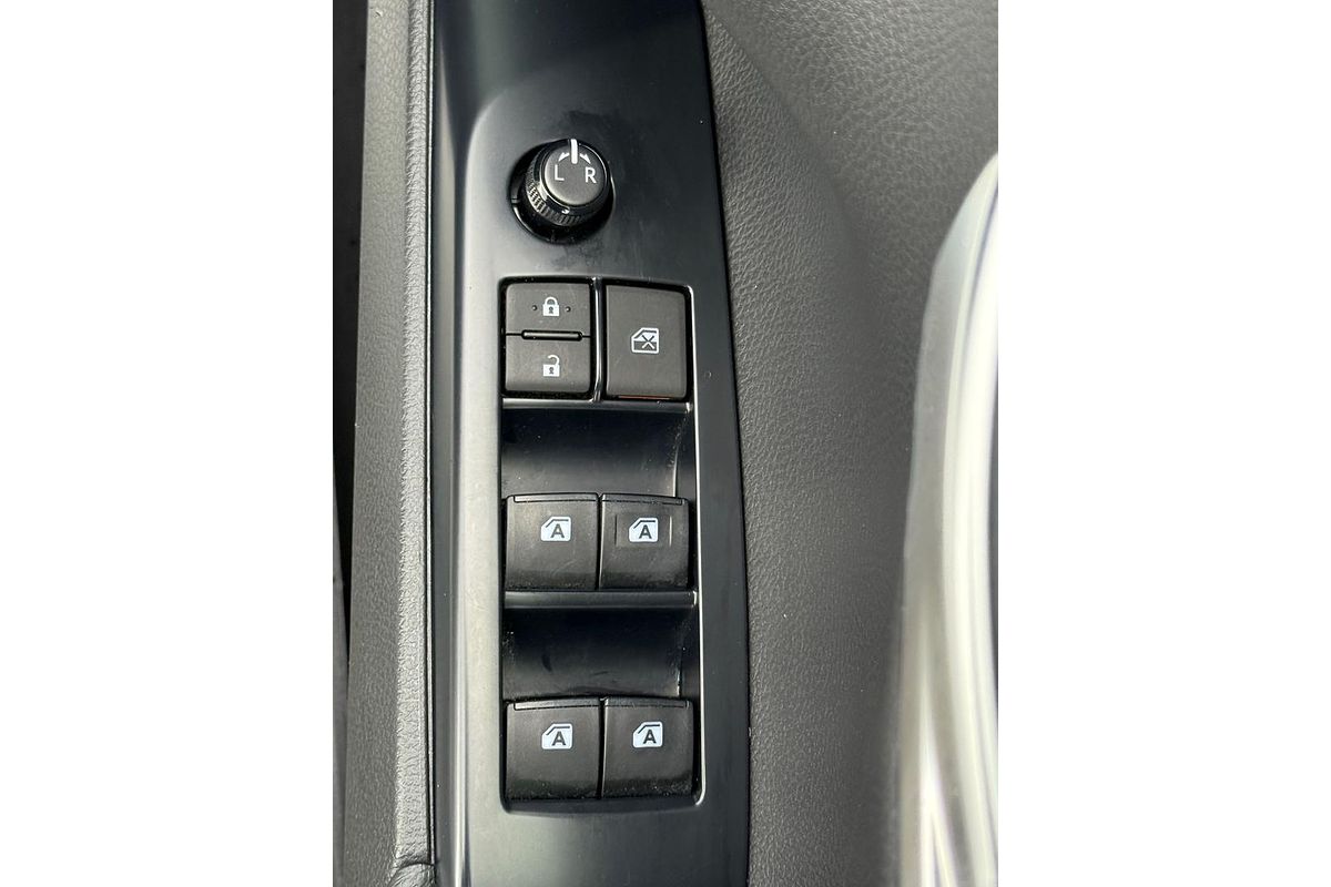 2019 Toyota Camry Ascent Sport AXVH71R