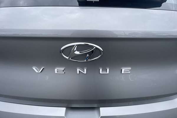 2025 Hyundai Venue Active QX.V5
