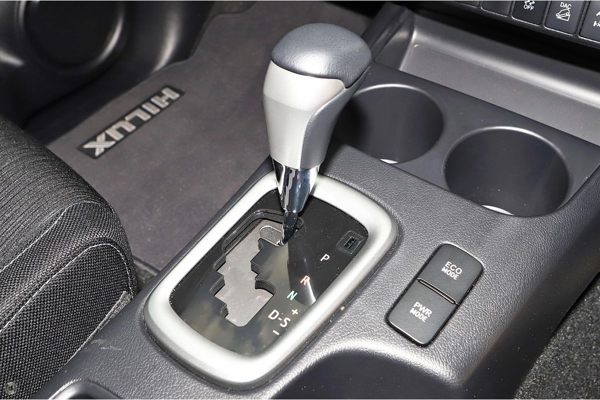 2020 Toyota Hilux SR5 GUN126R 4X4