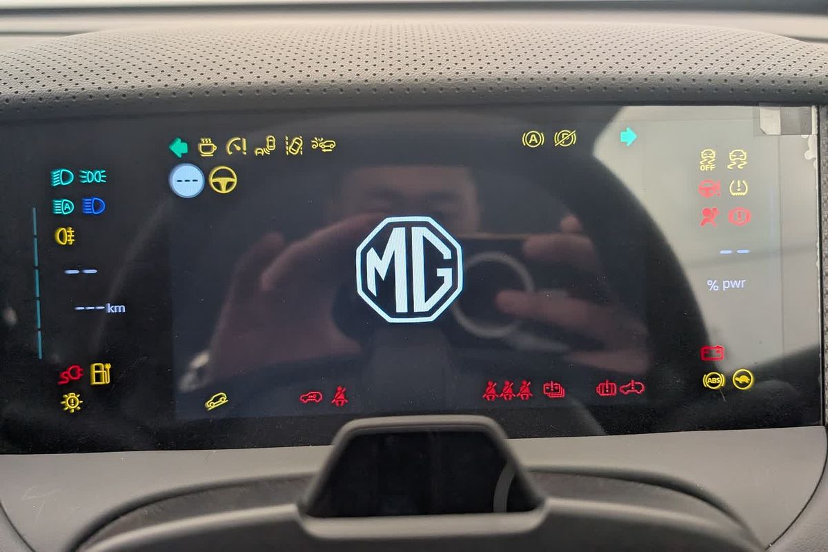 2025 MG MGS5 EV Excite 49 ZS3EM