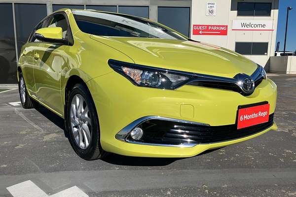 2015 Toyota Corolla Ascent Sport ZRE182R