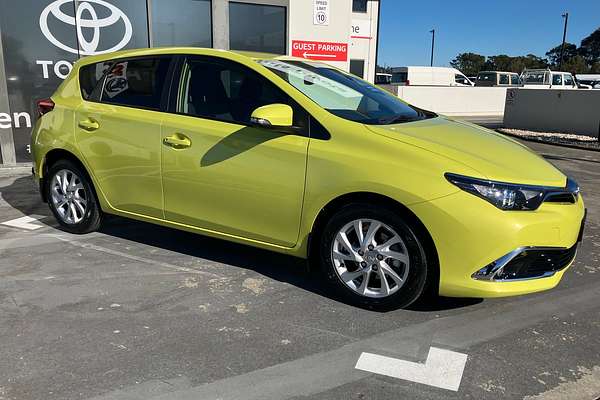 2015 Toyota Corolla Ascent Sport ZRE182R