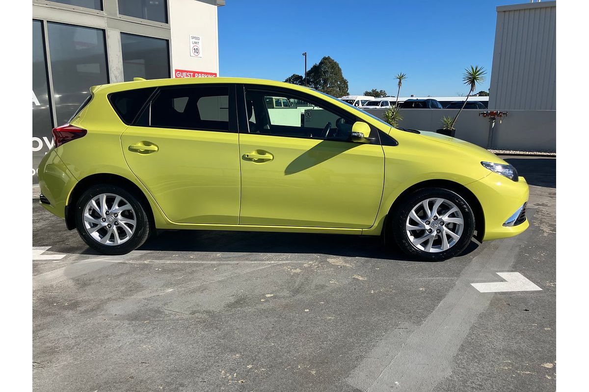 2015 Toyota Corolla Ascent Sport ZRE182R