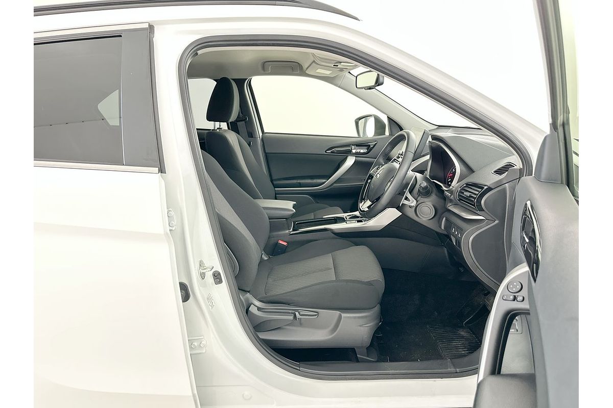 2023 Mitsubishi Eclipse Cross LS YB