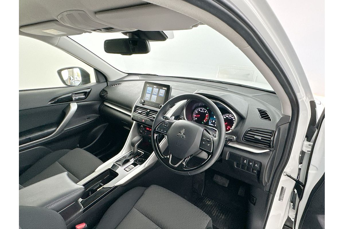 2023 Mitsubishi Eclipse Cross LS YB