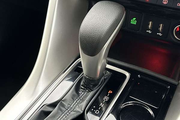 2023 Mitsubishi Eclipse Cross LS YB