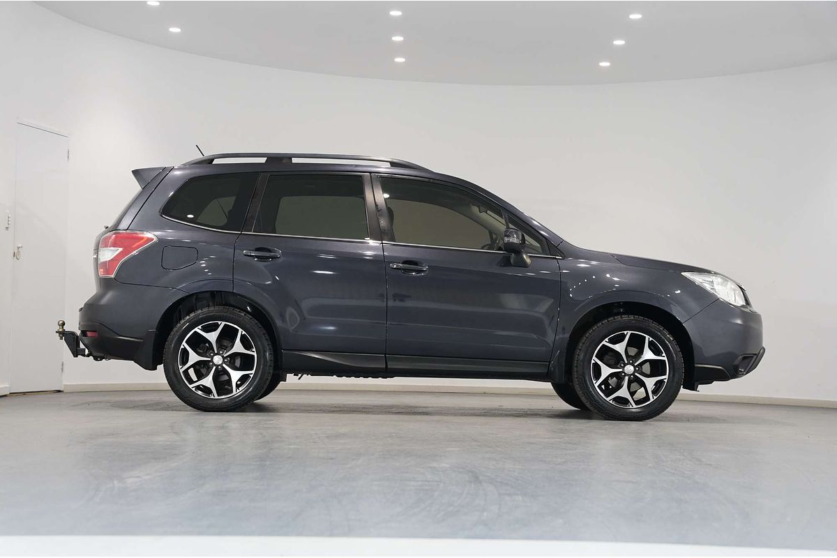 2014 Subaru Forester 2.5i-S S4