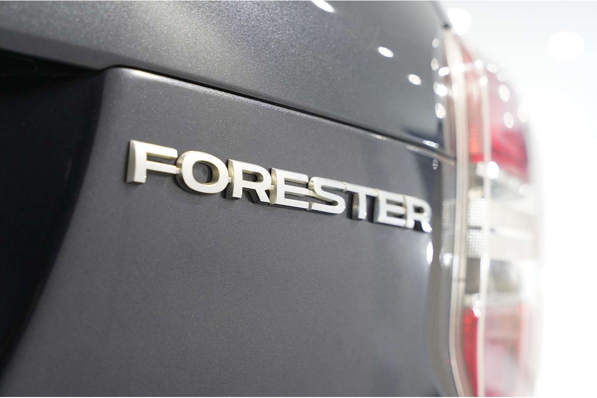 2014 Subaru Forester 2.5i-S S4